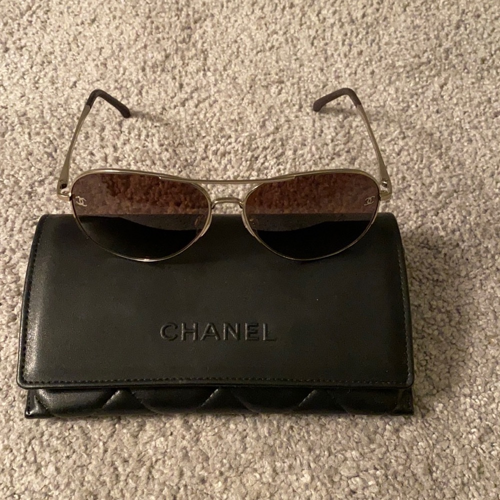 Chanel Aviators with case and Chanel microfiber